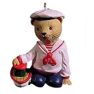Hallmark 1993 “Abearnathy Bearinger” Ornament